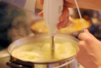 Juha od povrća - miksanje juhe